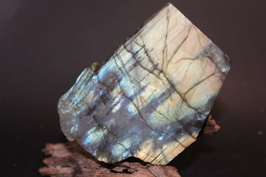 Slice - Labradorite (raw) - med