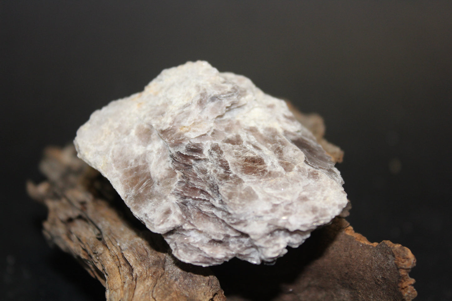 Raw - Lepidolite (with mica) - sml