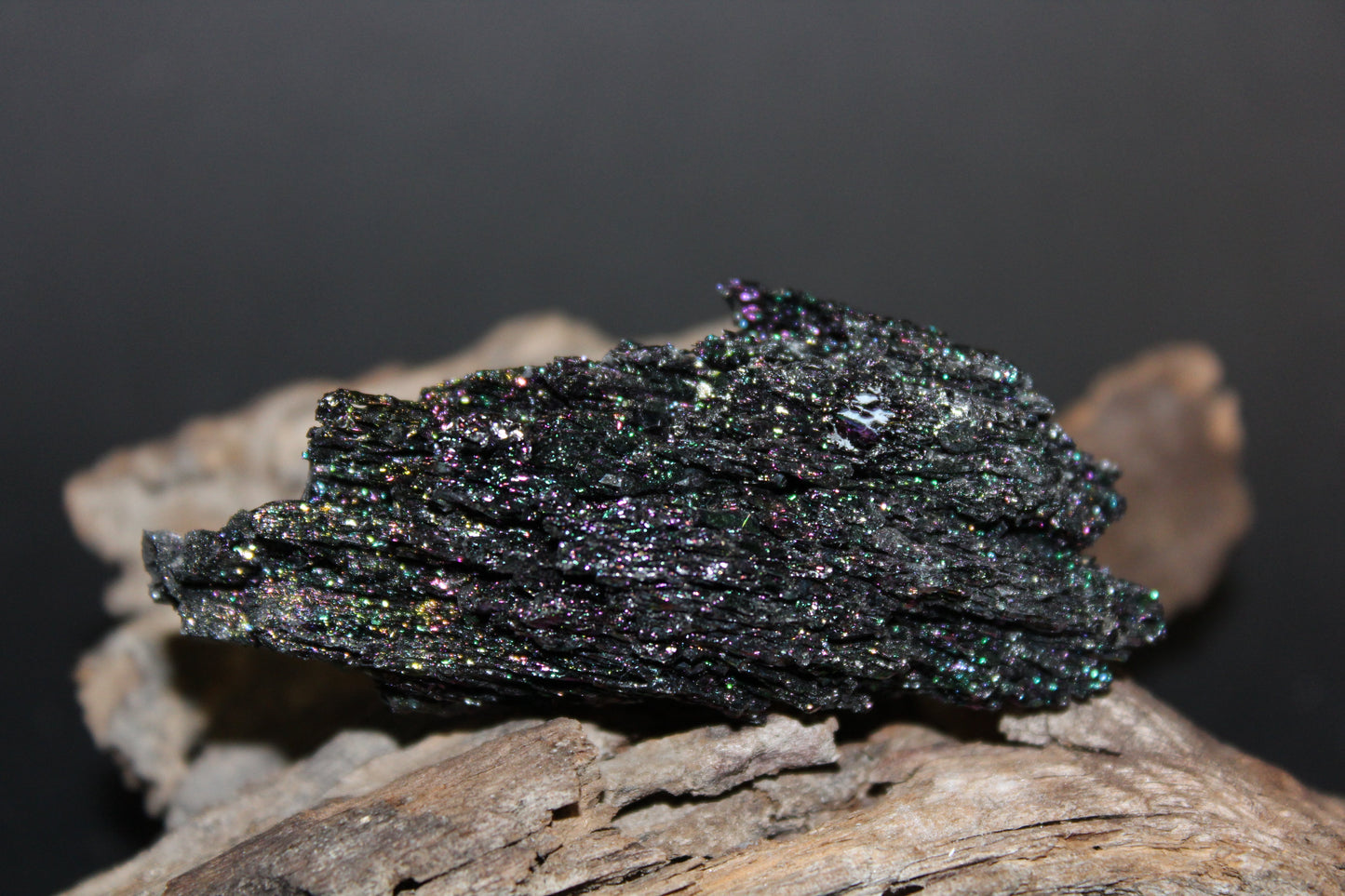 Raw - Rainbow Hematite - sml