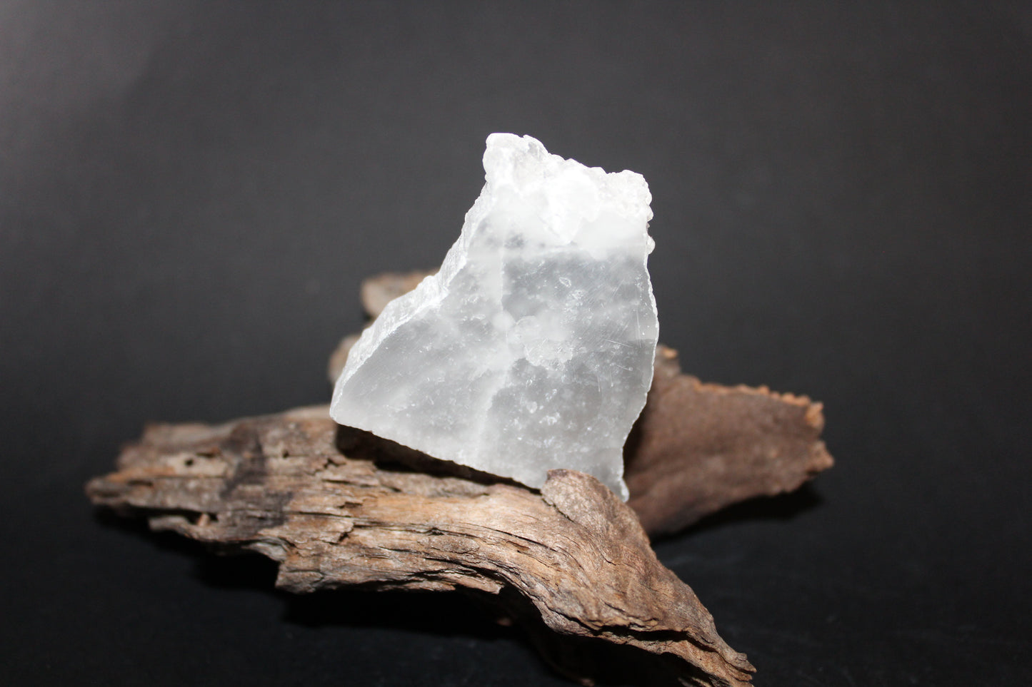 Raw - Selenite - freeform (semi-polished) - sml