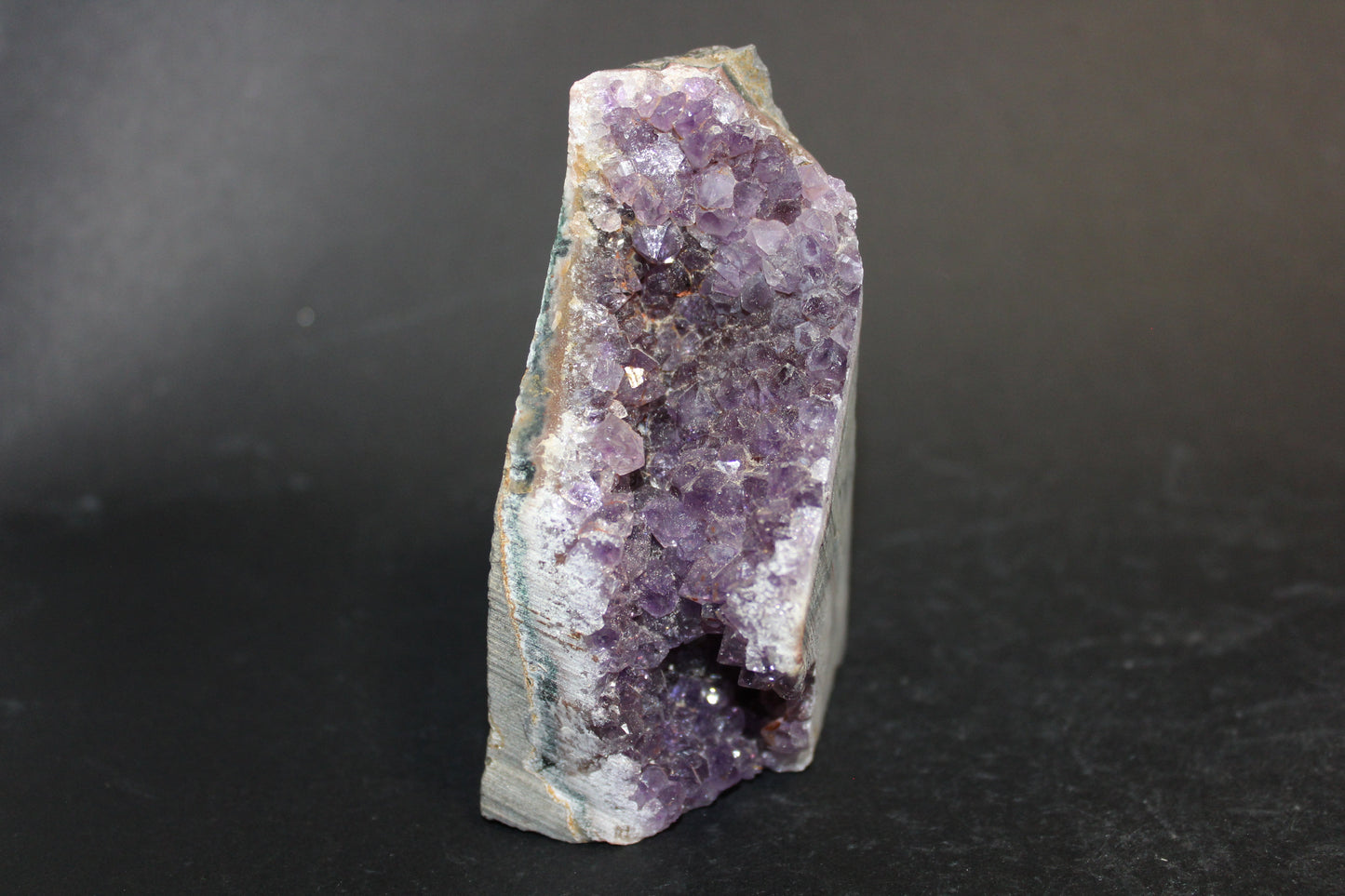 Cluster - Amethyst (stand) - sml/med
