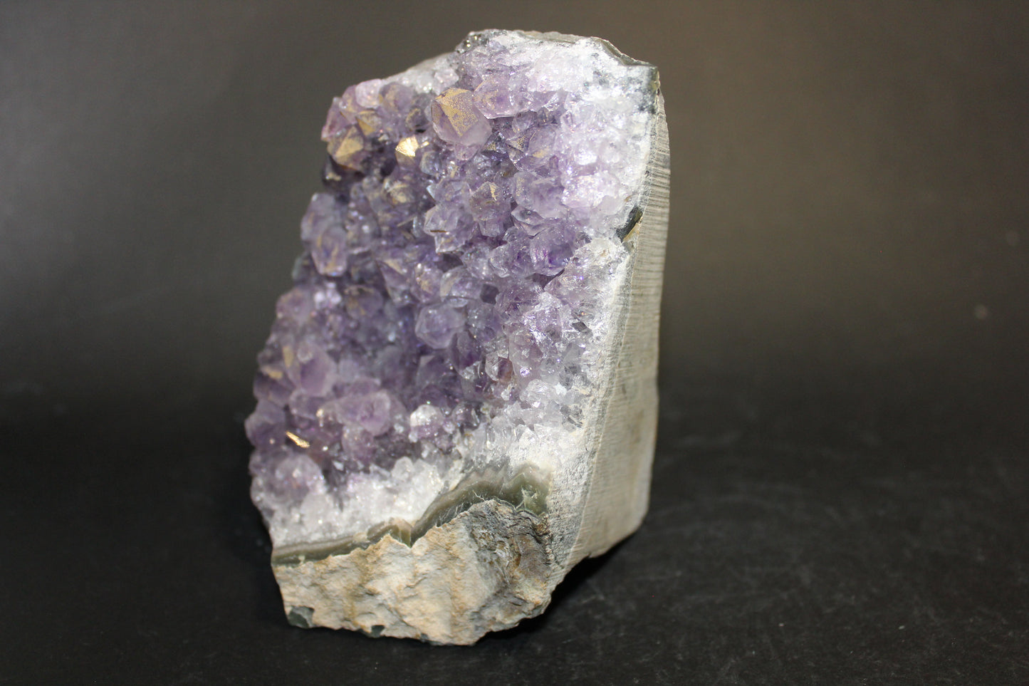 Cluster - Amethyst (stand) - med