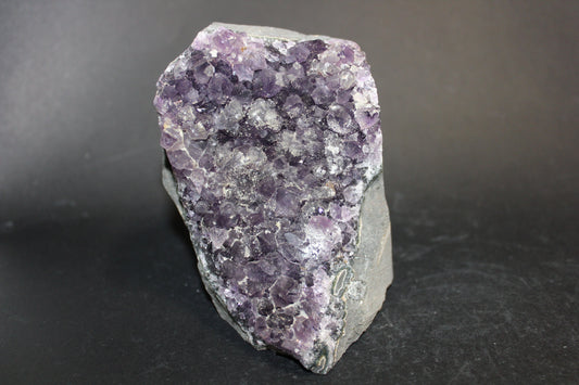 Cluster - Amethyst (stand) - med