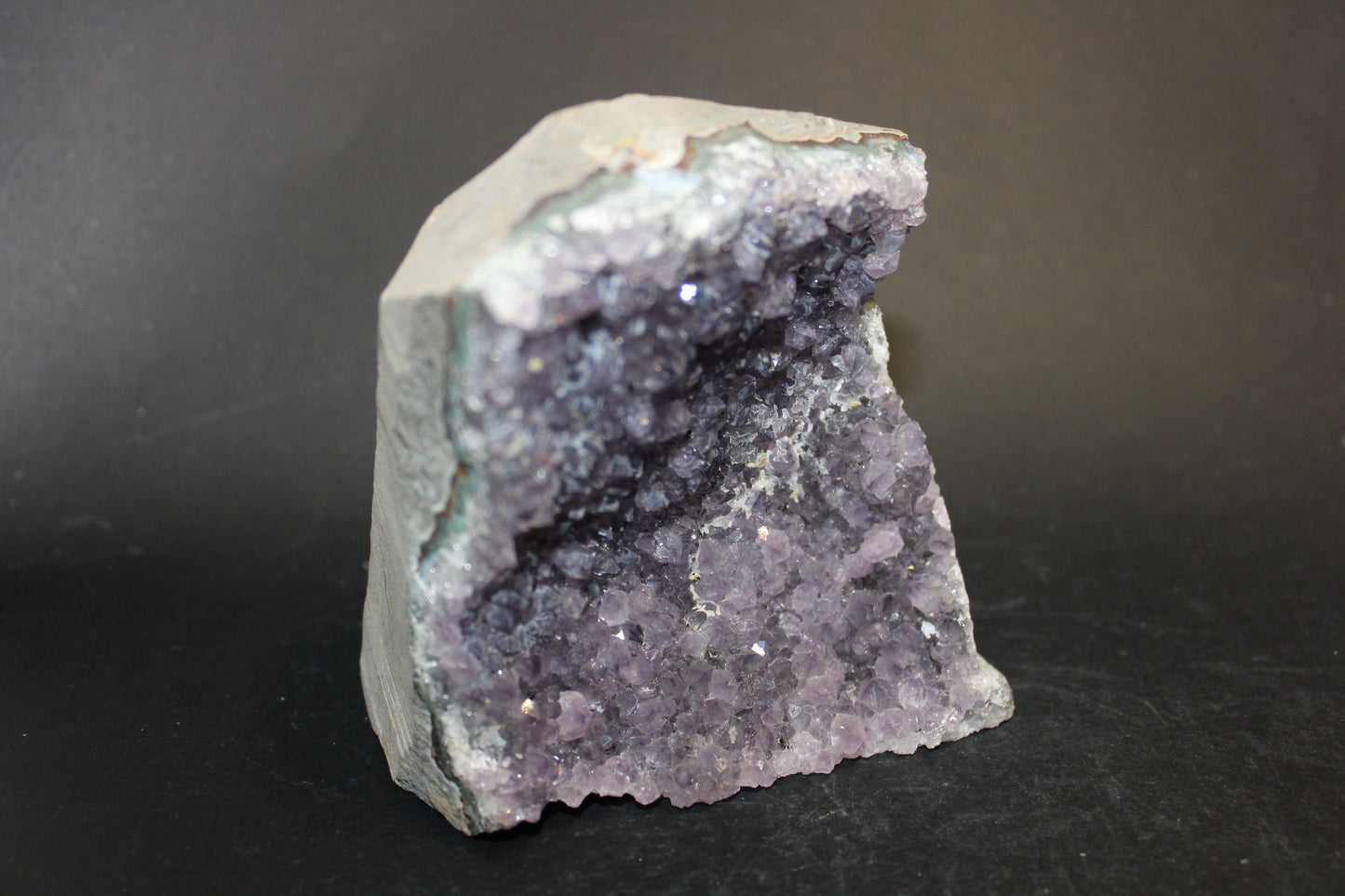 Cluster - Amethyst (stand) - med