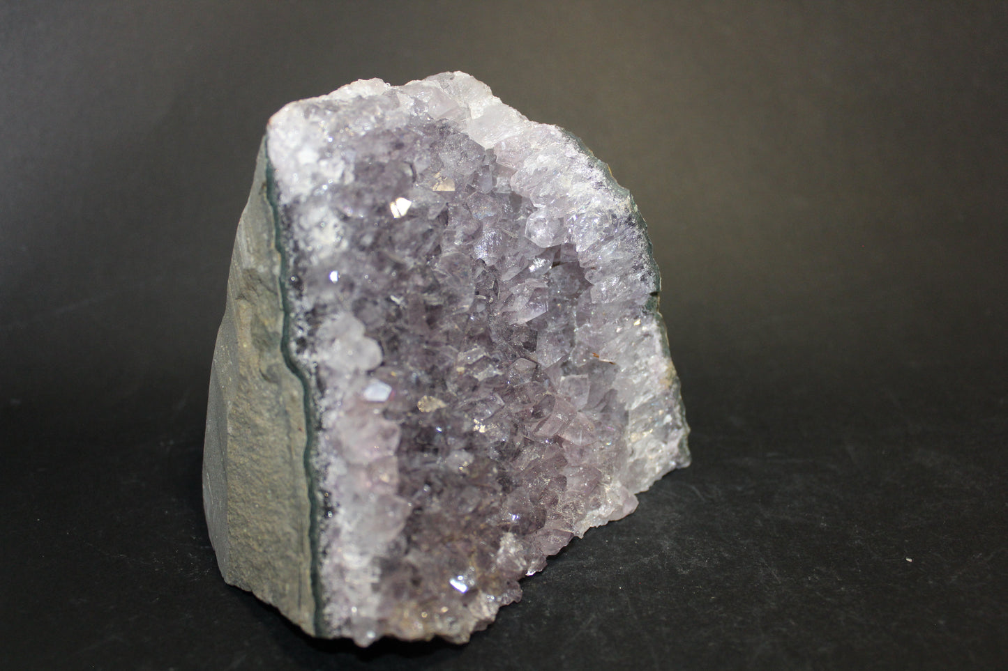 Cluster - Amethyst (stand) - med/lge