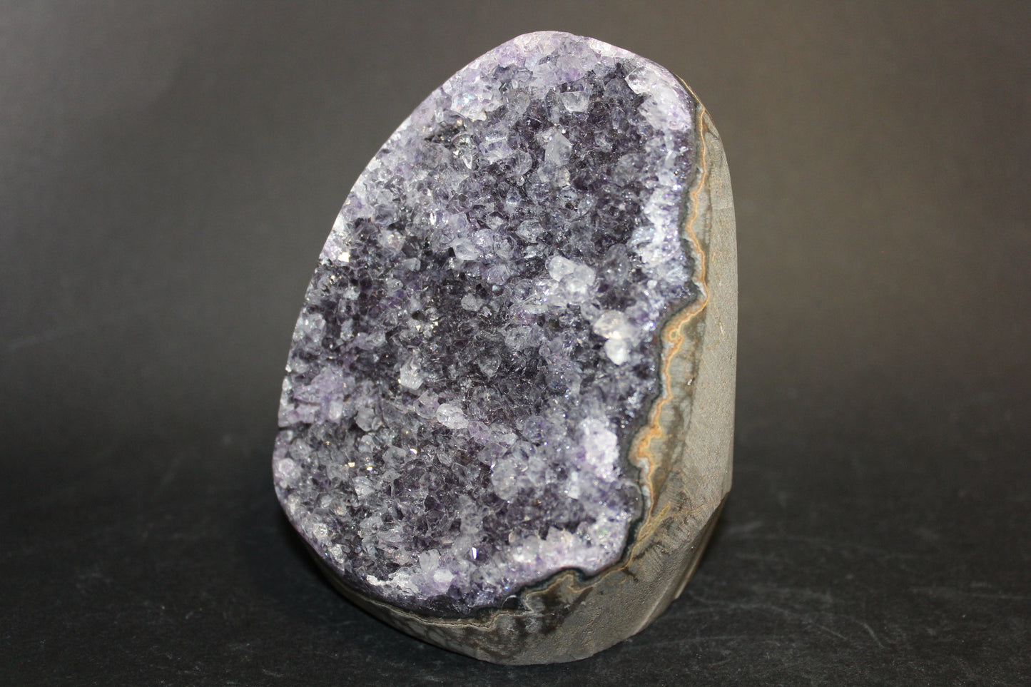Cave - Amethyst - polished - med/lge