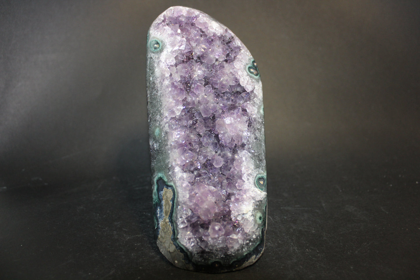 Cave - Amethyst - polished - lge