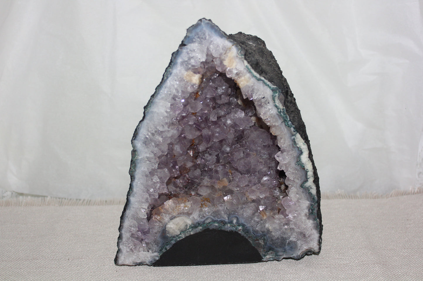 Cave - Amethyst - polished - xlge