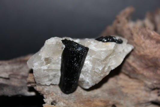 Raw - Tourmalinated Quartz - sml
