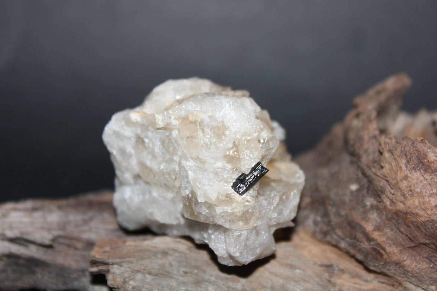 Raw - Tourmalinated Quartz - sml
