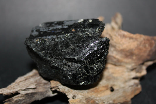 Raw - Tourmaline - Black - sml