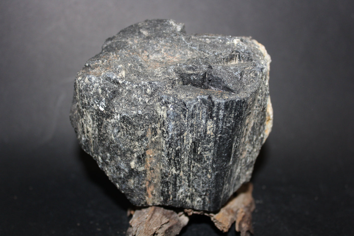 Raw - Tourmaline - Black (Australia) - med/lge