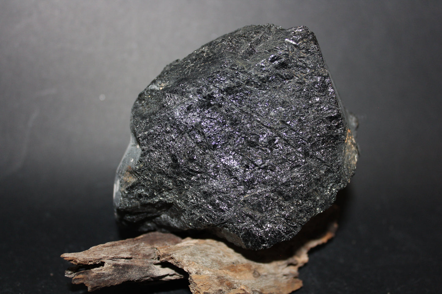 Raw - Tourmaline - Black (with Pink Tourmaline) - med/lge