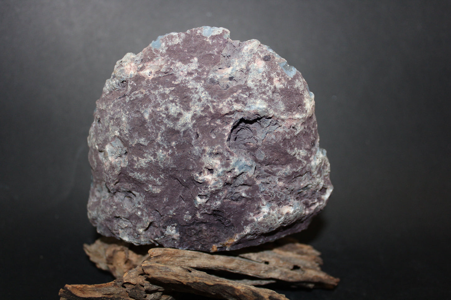 Geode - Agate - polished (1/2 cave) - sml/med