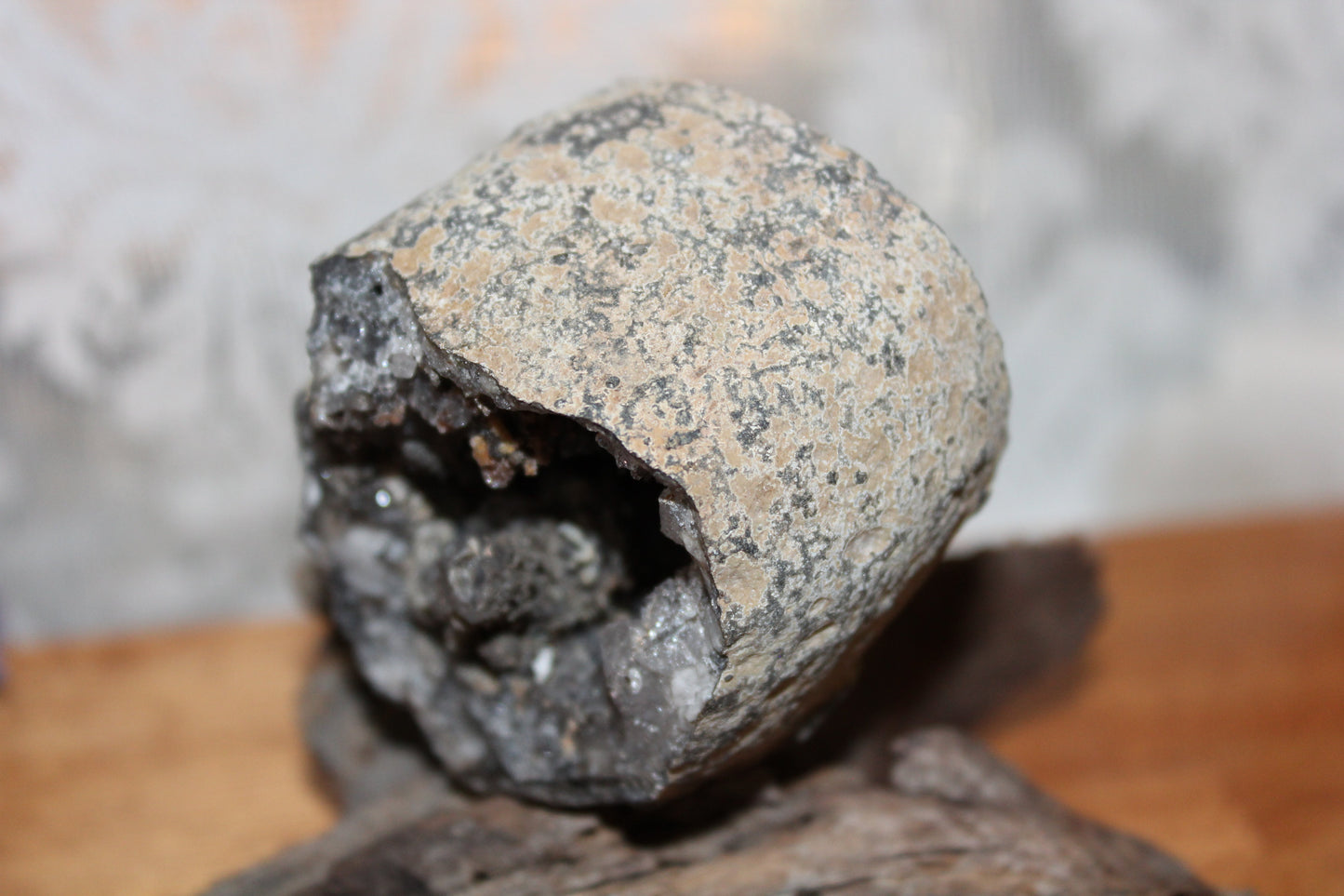 Geode - Amethyst (Mexican - full cave) - sml/med