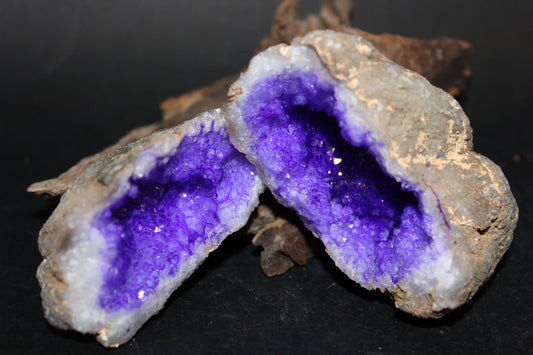 Geode - Clear Quartz (Purple - dyed) - sml/med