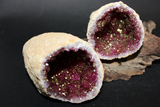 Geode - Clear Quartz (Purple/Green - dyed) - sml/med