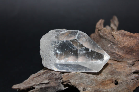 Point - Clear Quartz - med/lge