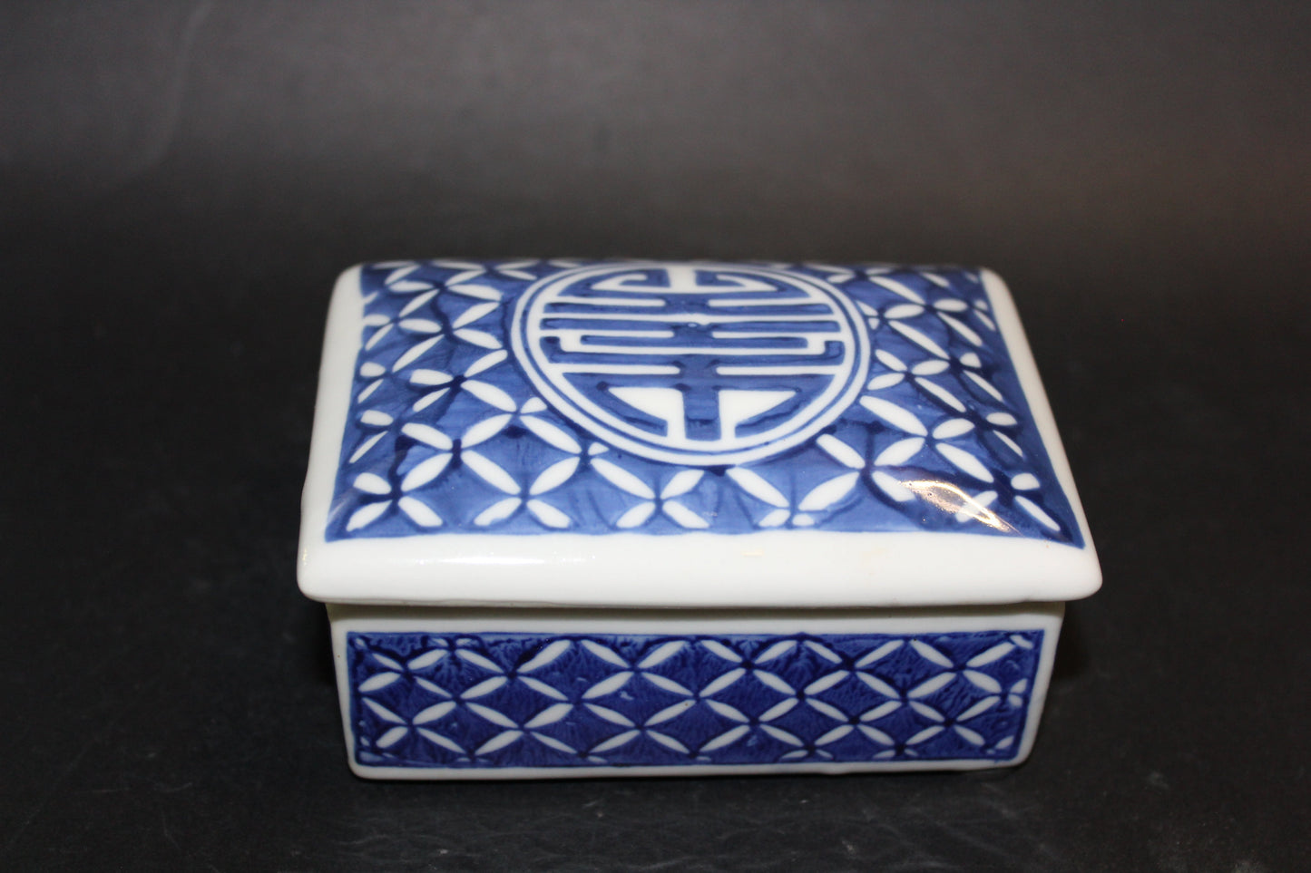 Box - (ceramic) - sml