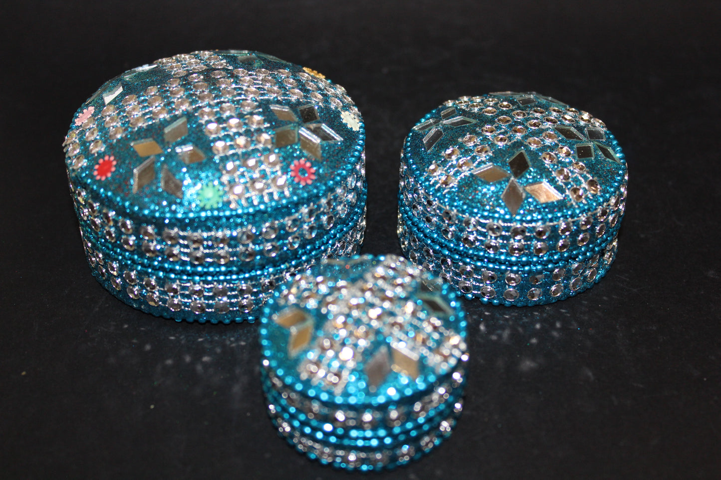 Box - set of 3 stacking pill boxes (metal/bling)