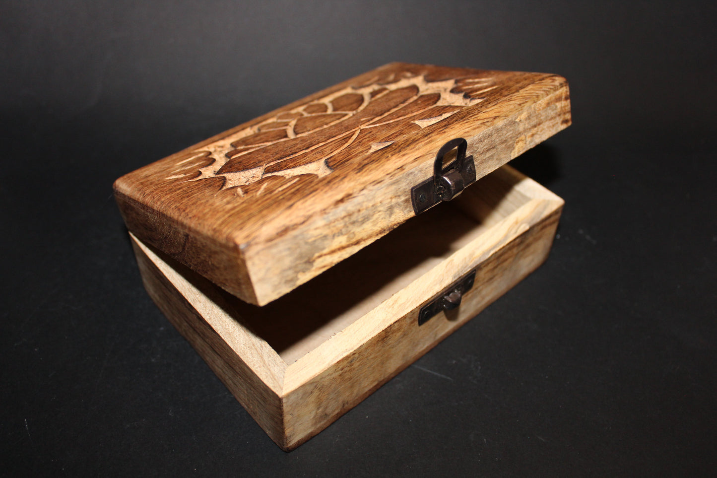 Box - carved timber - Lotus Flower - med