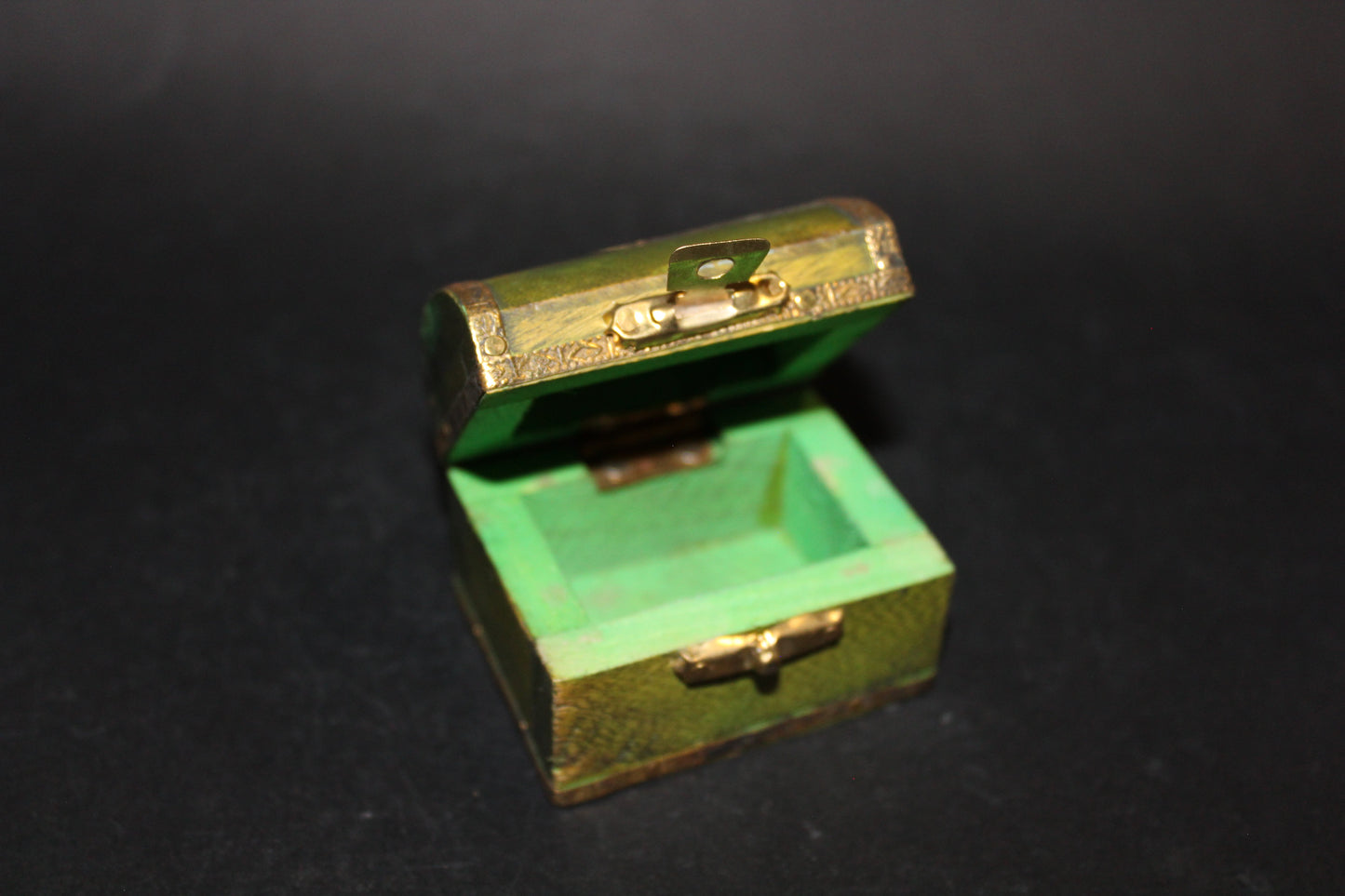 Box - timber - Treasure Chest with brass & shell inlay