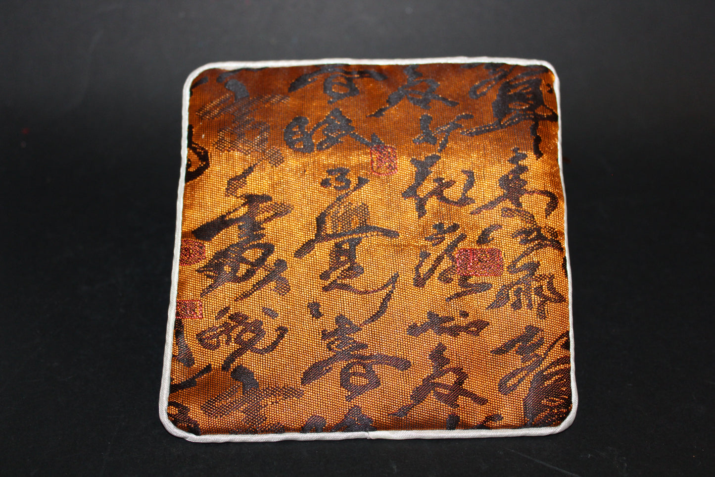 Purse - embroidered silk - sml