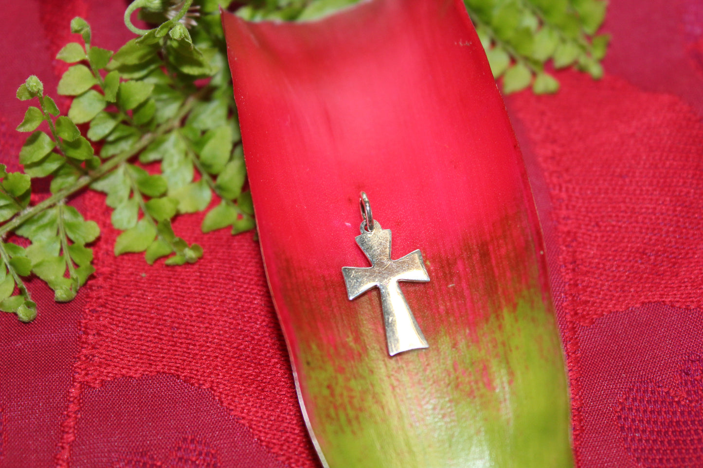 Pendant - S/S - Cross - plain - sml