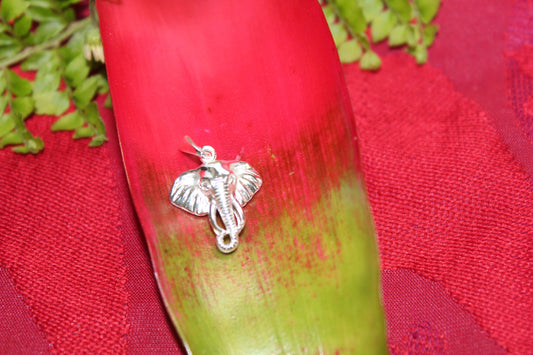 Pendant - S/S - Elephant (front view) - xsml