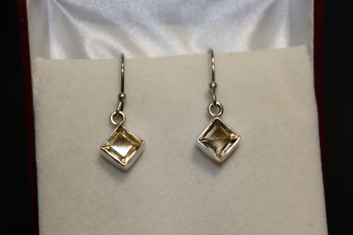 Earrings - Citrine (faceted) - square/diamond