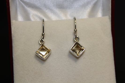 Earrings - Citrine (faceted) - square/diamond