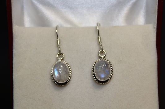 Earrings - Moonstone (Rainbow) - oval