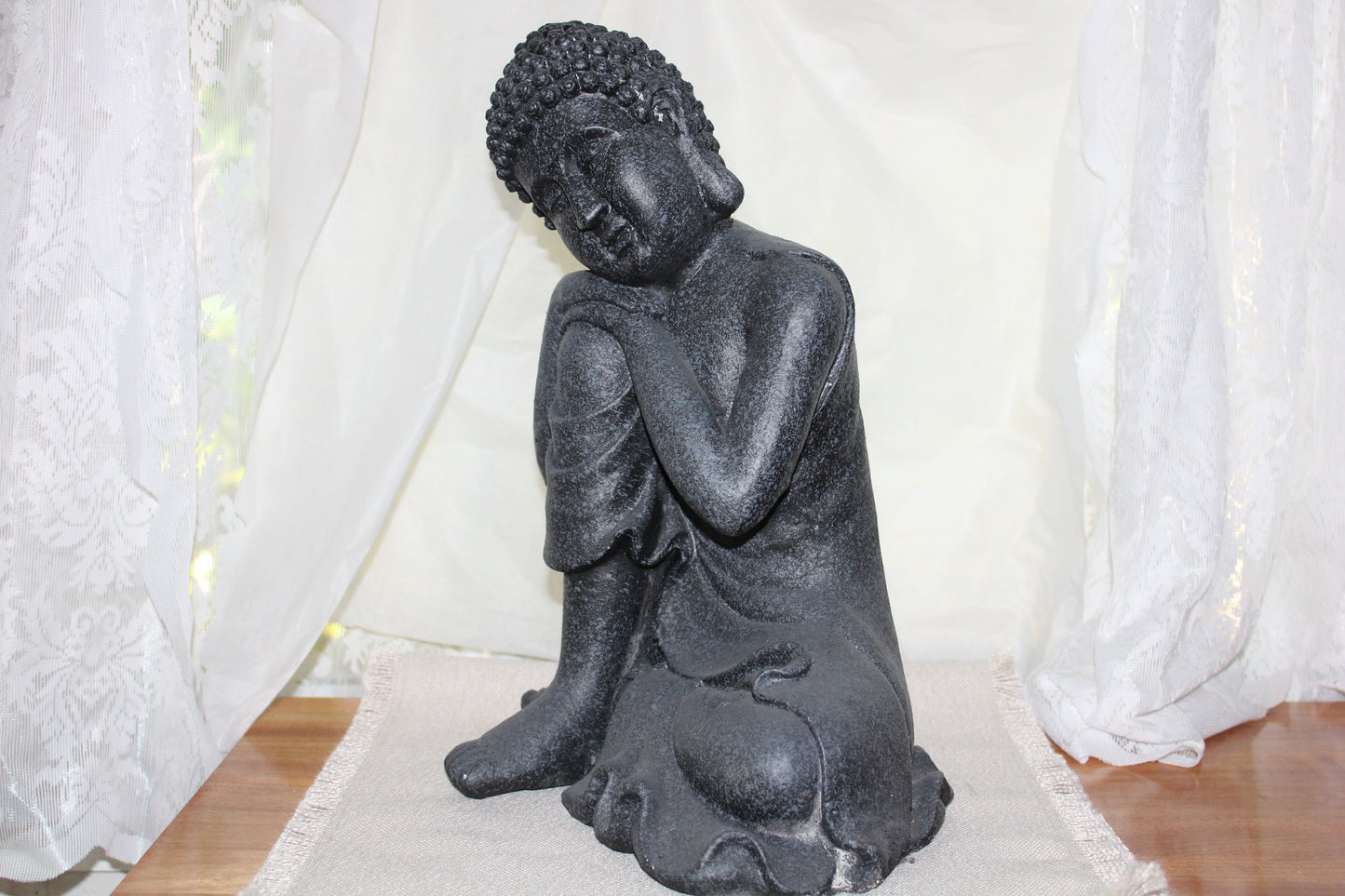 Statue - Buddha - Rulai - Resting