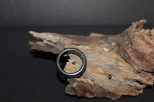 Ring - Carved Crystal - Hematite (faceted)