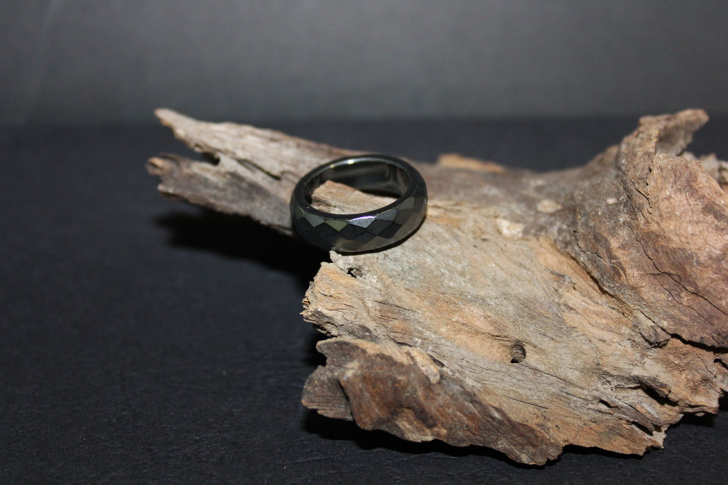 Ring - Carved Crystal - Hematite (faceted)