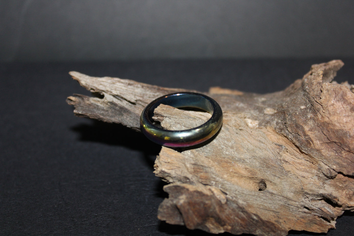 Ring - Carved Crystal - Rainbow Hematite