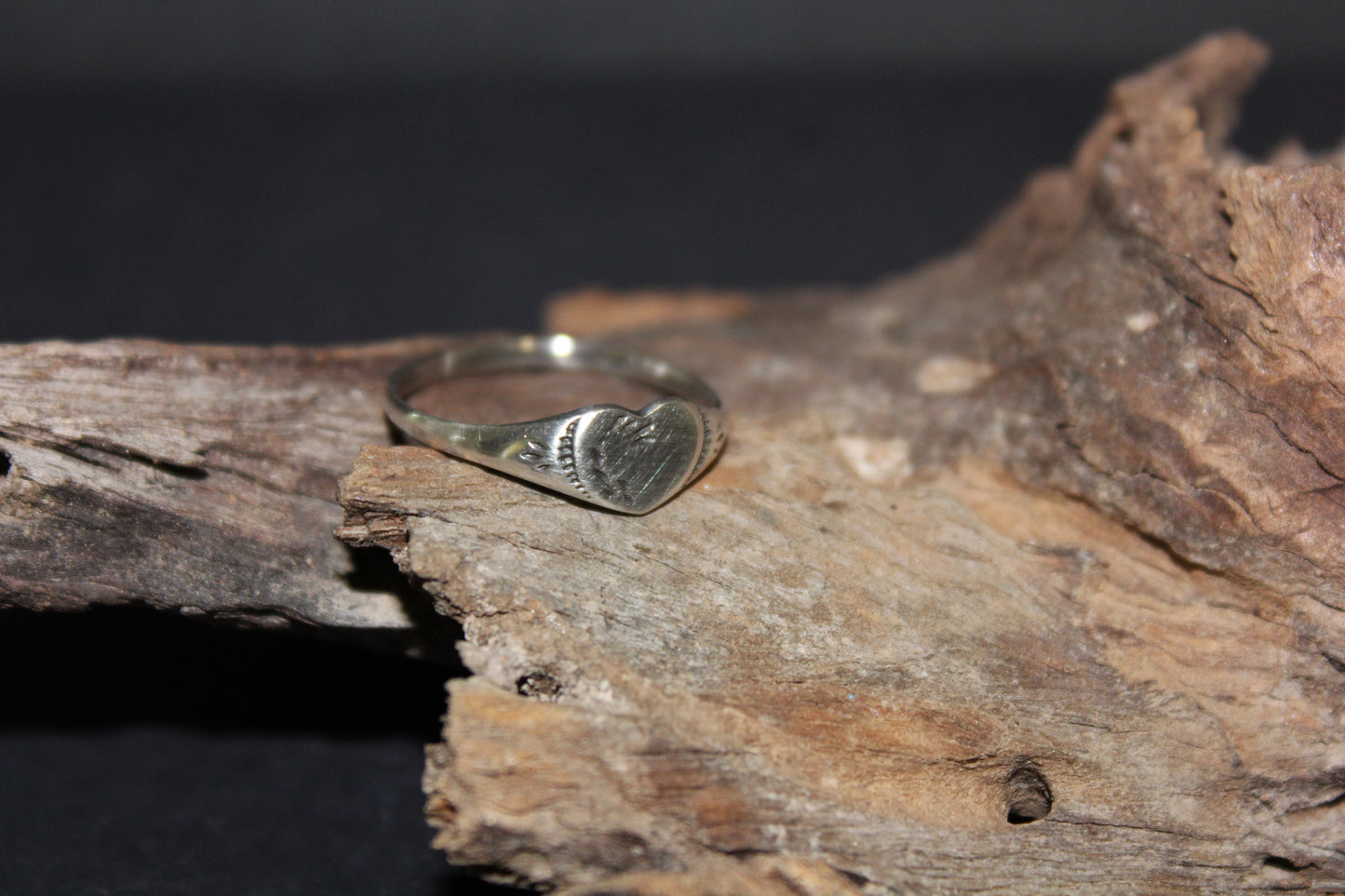 Ring - Stirling Silver - Heart (signet ring)