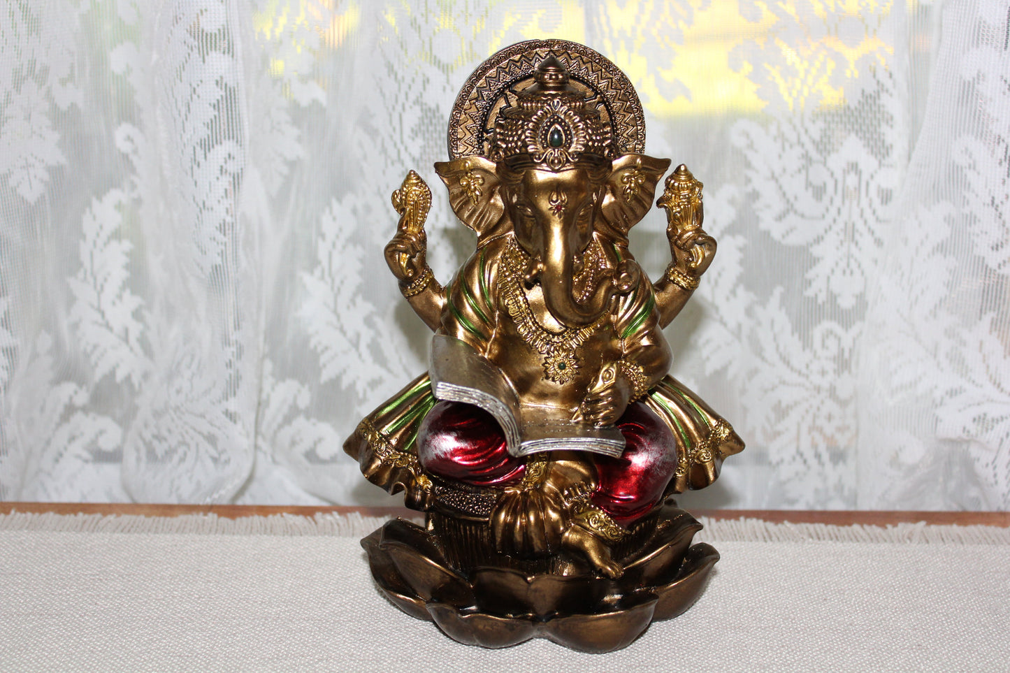 Ganesha - writing scriptures - detailed