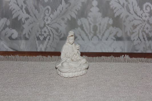 Quan Yin - Ivory - sml