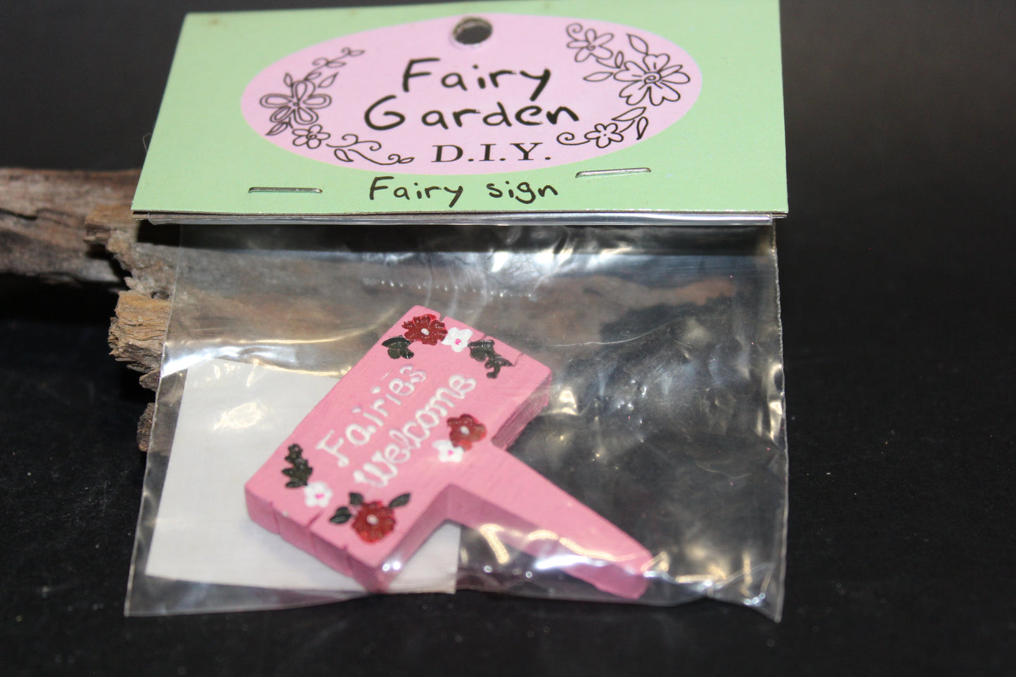 Fairy garden decorations - welcome sign