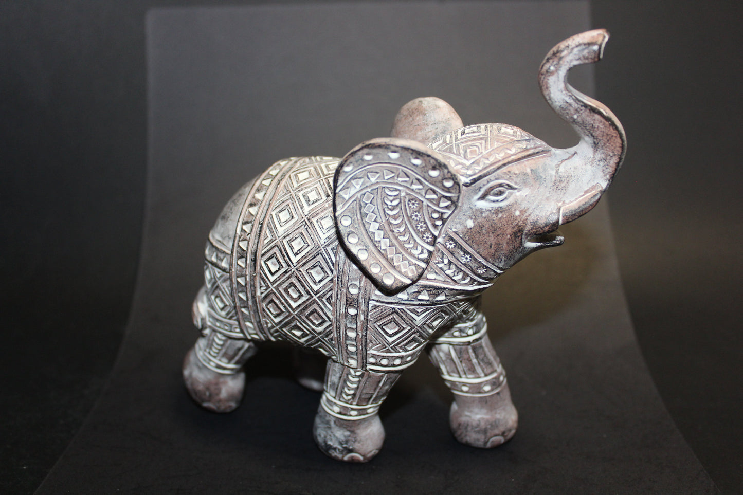 Elephant (carved, whitewashed timber look)