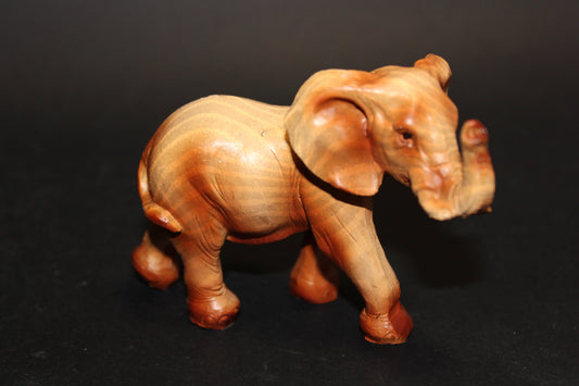 Elephant (carved timber look)
