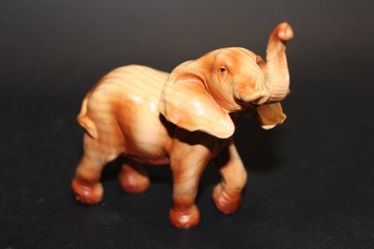Elephant (carved timber look)