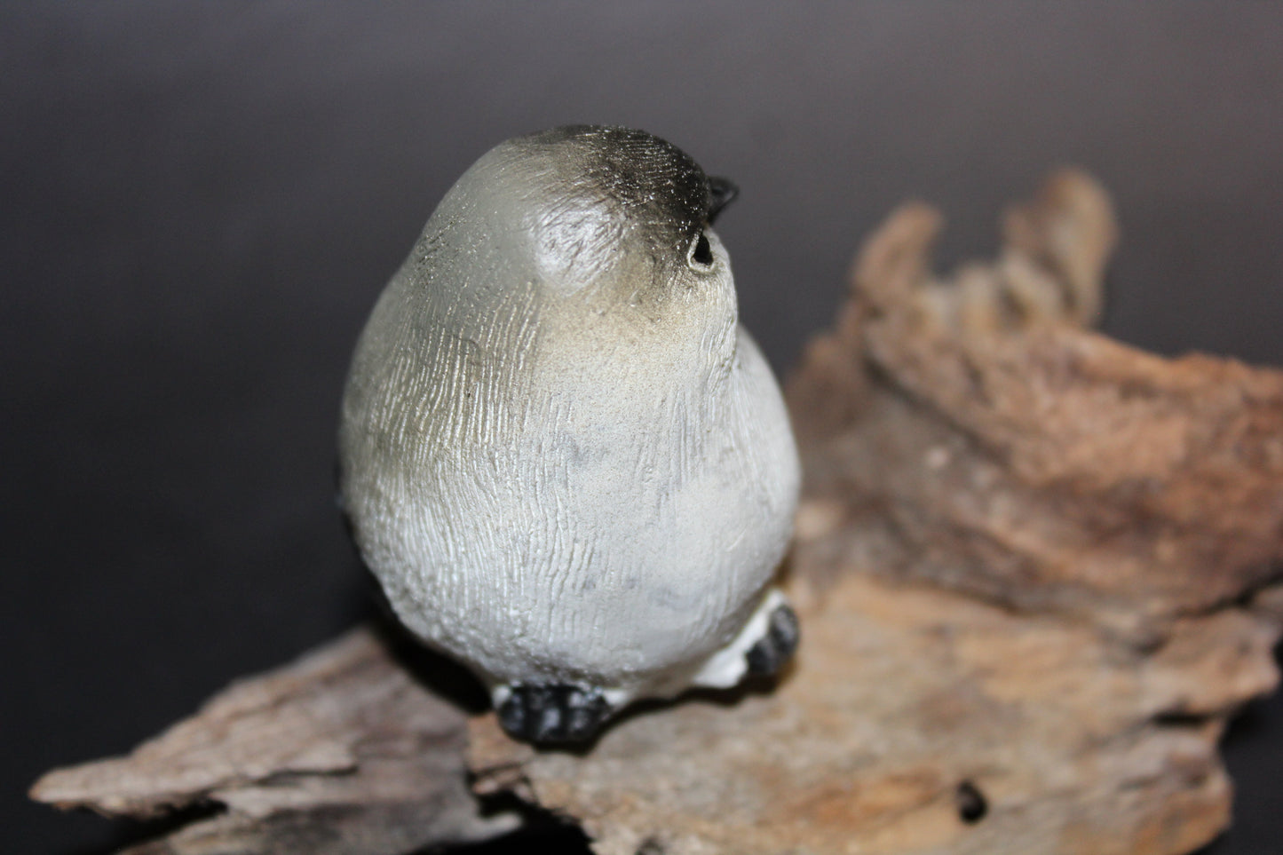 Bird - Wren (grey/black)