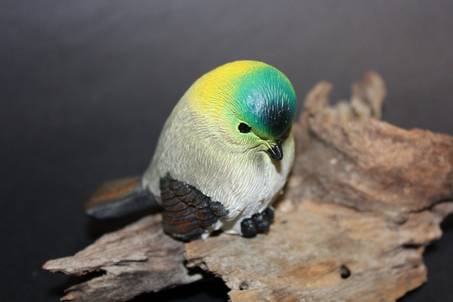 Bird - Wren (green/yellow/grey)